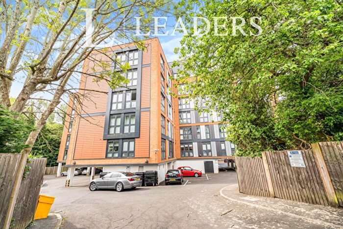 1 Bedroom Flat To Rent In Vista House, Lincoln Road, RH4