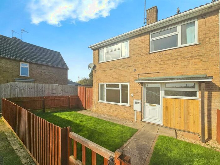 3 Bedroom Semi-Detached House To Rent In Greetham Road, Cottesmore, Oakham, LE15