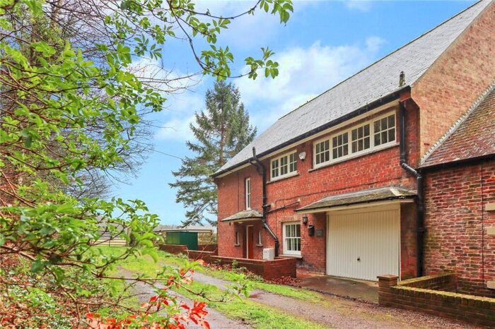 5 Bedroom Semi-Detached House For Sale In Hall Lane, Shincliffe, Durham, DH1