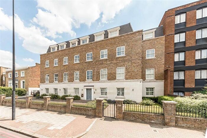 1 Bedroom Flat For Sale In Clapham Road, London, SW9