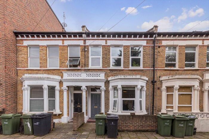 1 Bedroom Flat To Rent In Kepler Road, London SW4