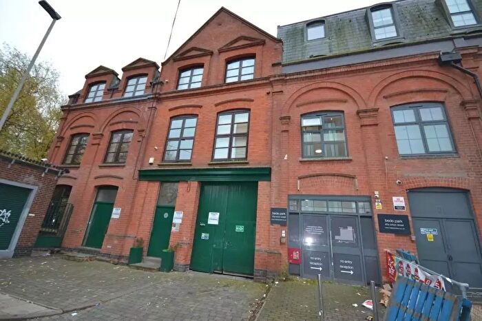 3 Bedroom Flat To Rent In Briton Street, Leicester, LE3