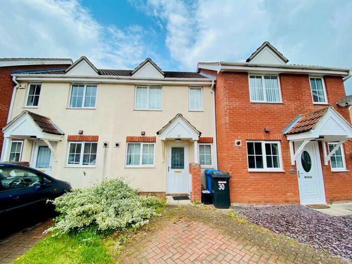 2 Bedroom House To Rent In Pollywiggle Close, NR5