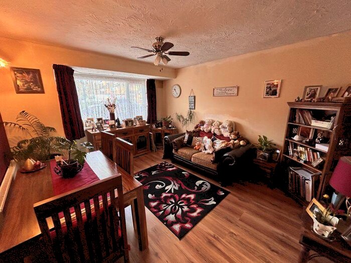 3 Bedroom SemiDetached House For Sale In Southgate Road, Great Barr