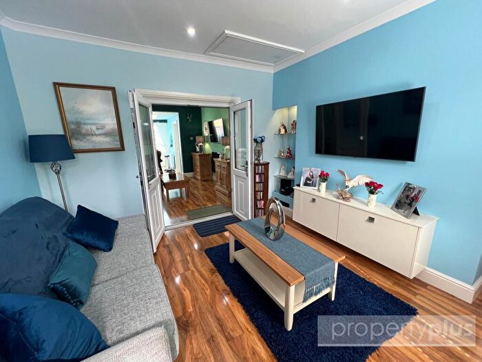 2 Bedroom Semi-Detached Bungalow For Sale In Glanselsig Street Blaencwm - Treorchy, CF42