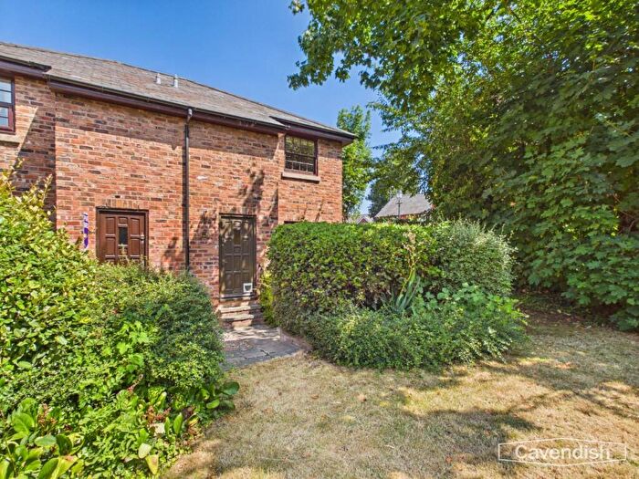 1 Bedroom Apartment For Sale In Hoole Lane, Chester, CH2