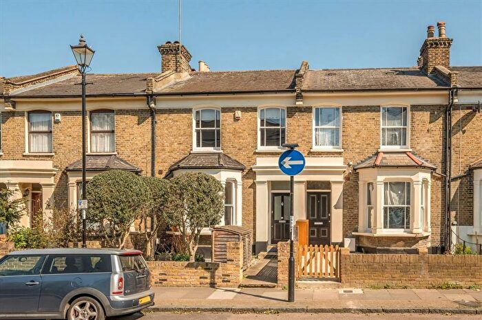 4 Bedroom Terraced House To Rent In Ashmead Road, St Johns, SE8