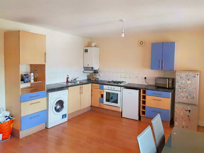 1 Bedroom Flat To Rent In Flat, London Road, LE2