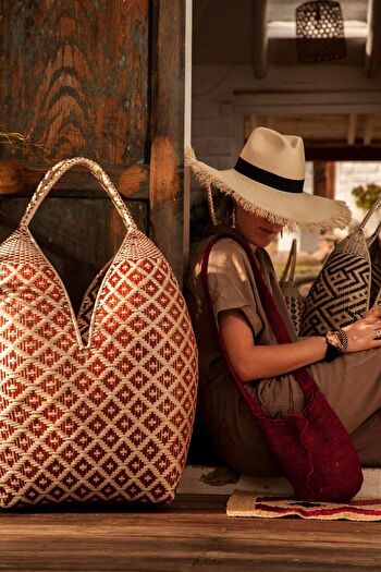 Property For Sale In E-Commerce Retailer Of Handcrafted Colombian Homeware And Accessories, Bolton, BL1