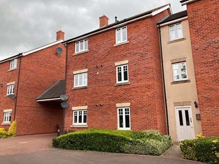 2 Bedroom Flat To Rent In Pump Place, Old Stratford, Milton Keynes, MK19