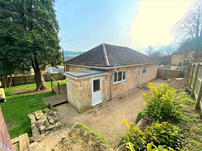 3 Bedroom Bungalow To Rent In London Road West, Bath, BA1