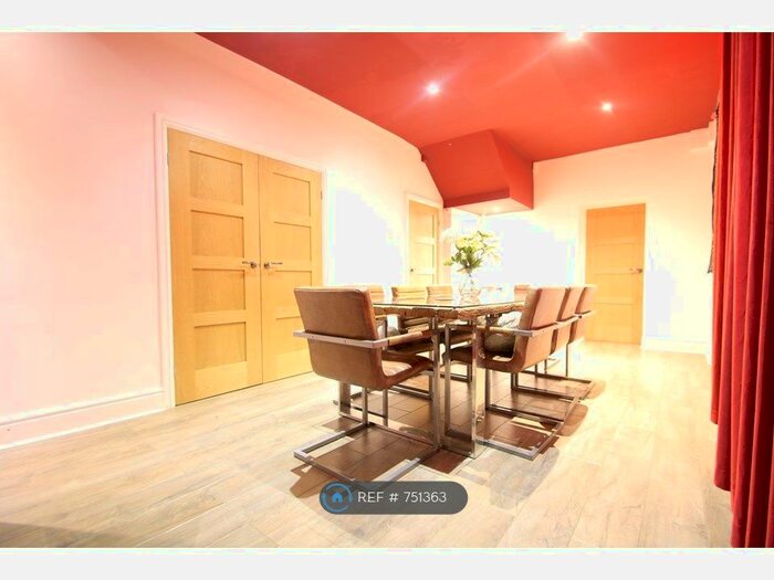 3 Bedroom Semi-Detached House To Rent In Reading Road, South Shields, NE33