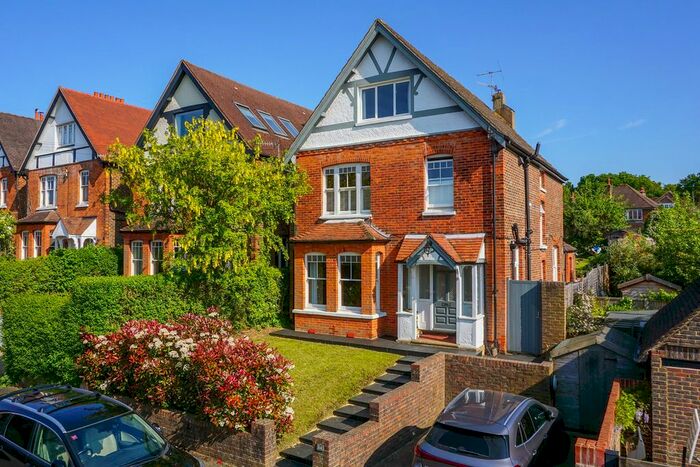 5 Bedroom Detached House To Rent In Belmont Road, Reigate, RH2