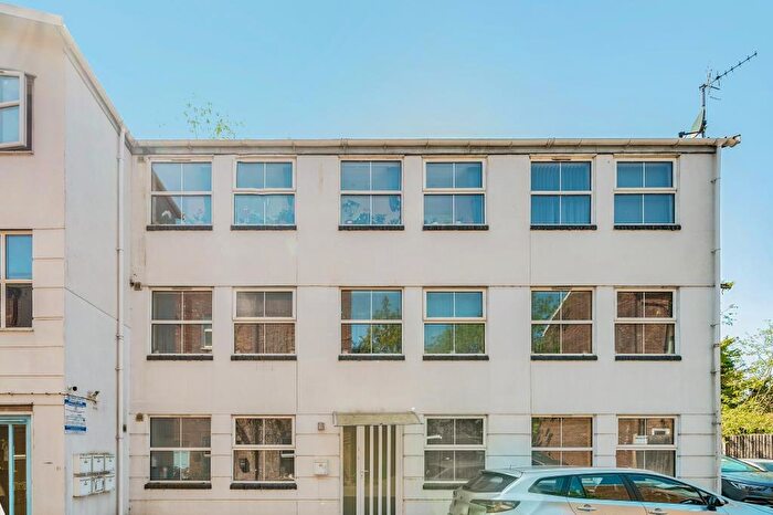 1 Bedroom Apartment To Rent In Wye River Studios, Buckinghamshire, HP11
