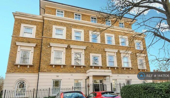 2 Bedroom Flat To Rent In Lewisham Way, London, SE4