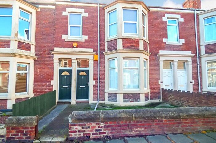 1 Bedroom Flat To Rent In Naters Street, Cullercoats, Whitley Bay, Tyne And Wear, NE26