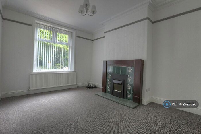 3 Bedroom Terraced House To Rent In Rochdale Road East, Heywood, OL10
