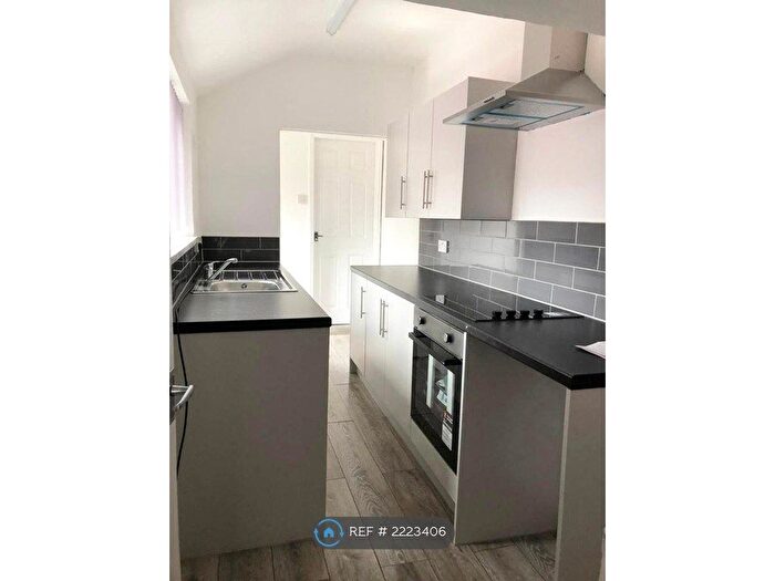 2 Bedroom Terraced House To Rent In Henry Street, Shildon, DL4