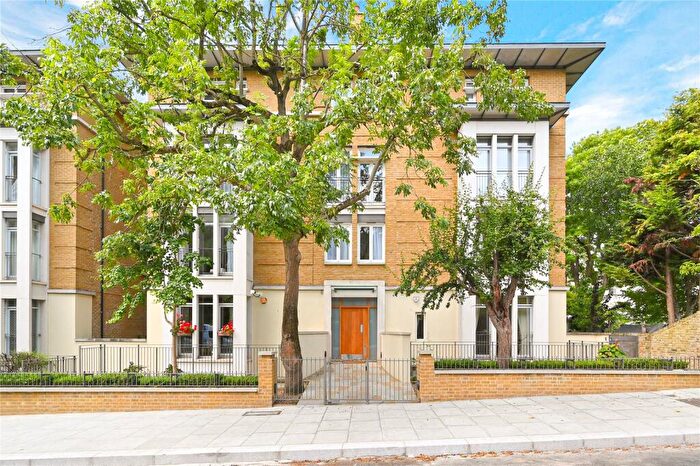 2 Bedroom Apartment For Sale In Marlborough Hill, St John's Wood, London, NW8