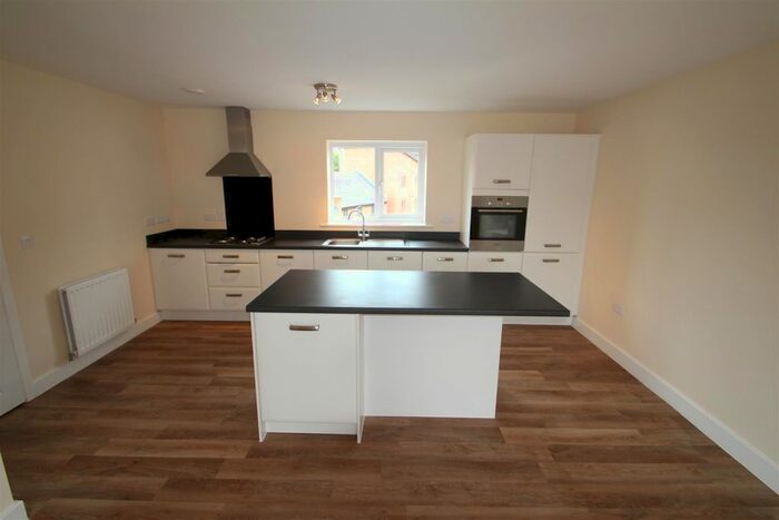 2 Bedroom Flat To Rent In Caldon Quay, Hanley, Stoke-On-Trent, ST1
