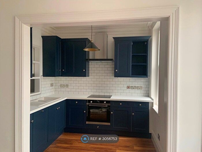2 Bedroom Flat To Rent In Kathleen Court, Margate, CT9