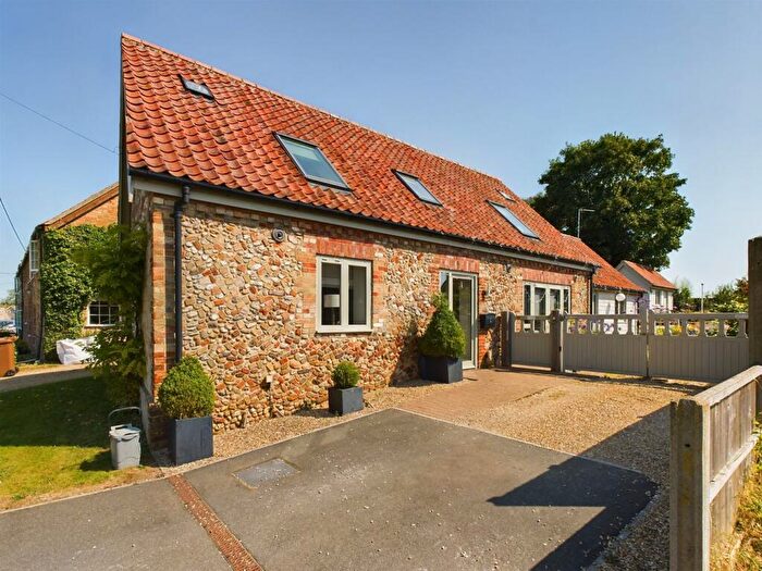 3 Bedroom Barn Conversion For Sale In Westgate Street, Shouldham, King's Lynn, PE33