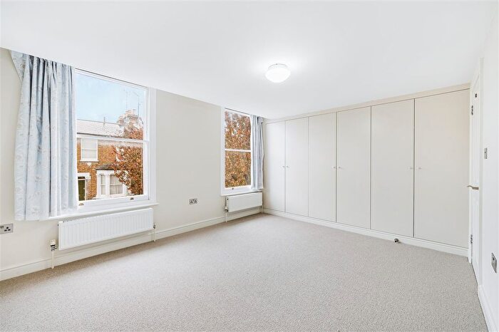 5 Bedroom Terraced House To Rent In Brackenbury Road, London, W6