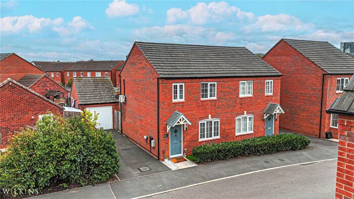 3 Bedroom Semi-Detached House For Sale In Wishart Drive, Fradley, Lichfield, Staffordshire, WS13