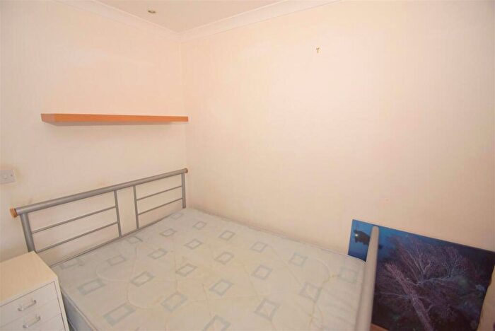 1 Bedroom Flat To Rent In Regent Street, LS2