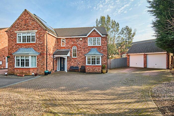 5 Bedroom Detached House To Rent In Cave Close, Cawston, Rugby, CV22