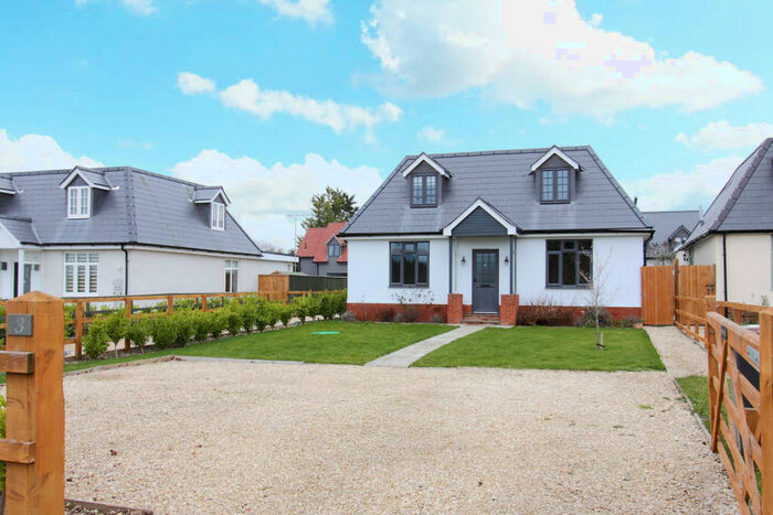 4 Bedroom Detached House To Rent In Amesbury Road, Weyhill, SP11
