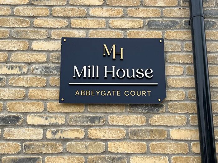 1 Bedroom Apartment To Rent In High Street, March, PE15