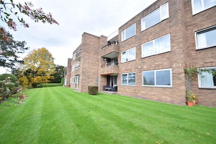 2 Bedroom Flat To Rent In Sneyd Park, Bristol, BS9