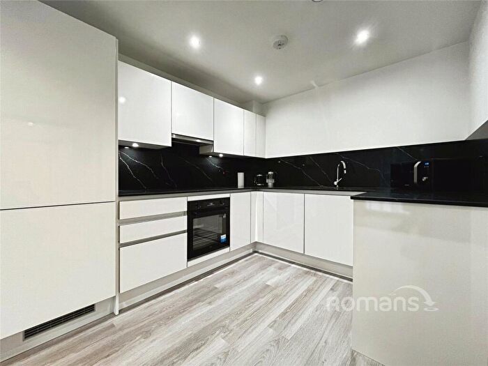 1 Bedroom Apartment For Sale In Kidwells Close, Maidenhead, Berkshire, SL6
