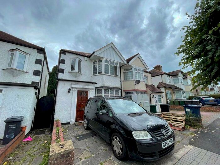 3 Bedroom Semi-Detached House To Rent In Heming Road, Edgware, HA8