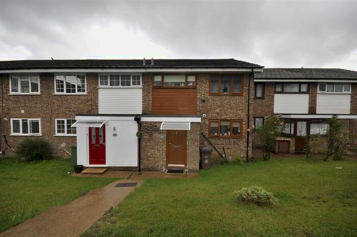 3 Bedroom Terraced House To Rent In Defoe Way, Collier Row, Romford, RM5