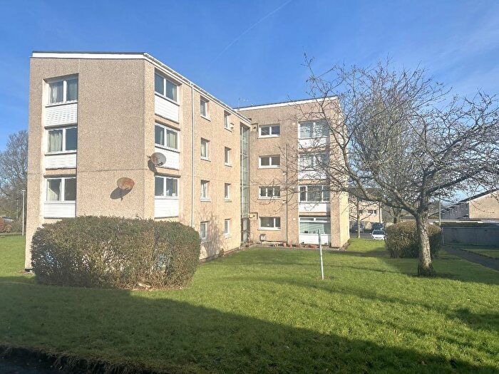 2 Bedroom Flat To Rent In Ballochmyle, Calderwood, East Kilbride, G74