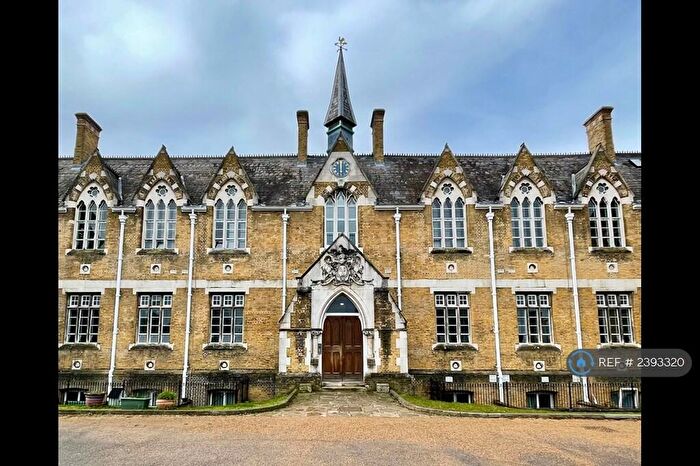 1 Bedroom Maisonette To Rent In Old School Court, London, N17