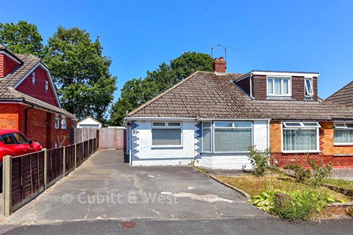 2 Bedroom Semi-Detached Bungalow For Sale In Willow Tree Avenue, Cowplain, Hampshire, PO8