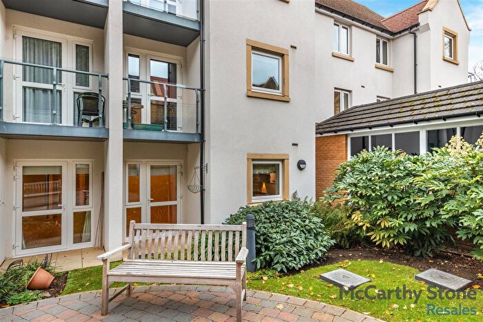 2 Bedroom Flat For Sale In Wardington Court, Welford Road, Northampton, NN2