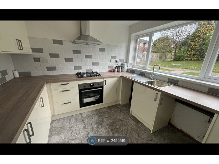 3 Bedroom Terraced House To Rent In Braemar Drive, Birmingham, B23