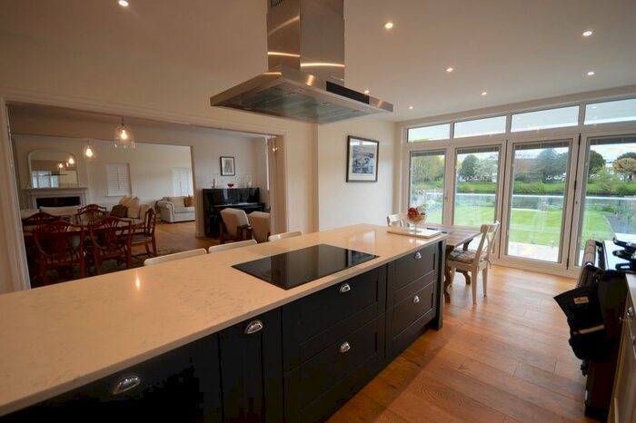 5 Bedroom Detached House To Rent In Mayfield Gardens, Staines-Upon-Thames, TW18