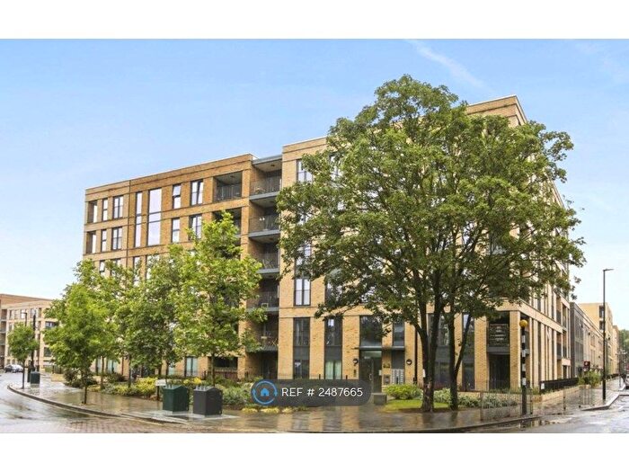 2 Bedroom Flat To Rent In Cowley Rd, Stockwell, SW9