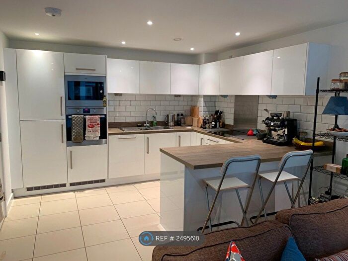 1 Bedroom Flat To Rent In Egret Heights, London, N17