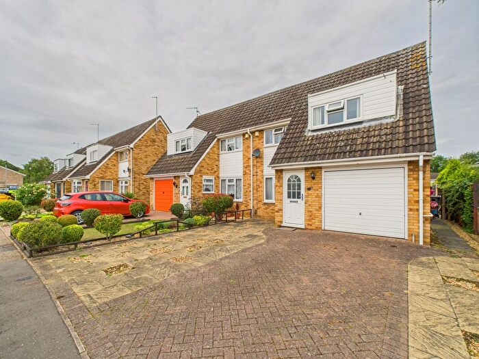 3 Bedroom Semi-detached House For Sale In Tollgate, Bretton, Peterborough, PE3