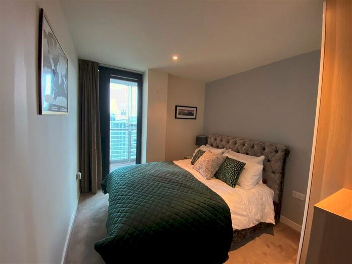 2 Bedroom Flat To Rent In St Georges Island, Kelso Place, Castlefield, M15