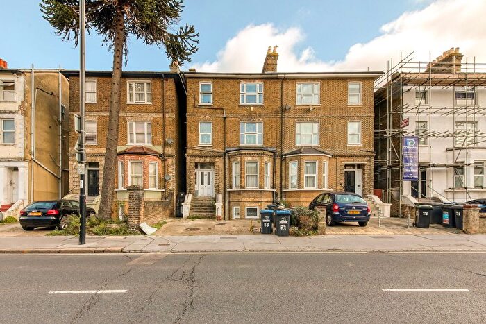 1 Bedroom Flat For Sale In St James's Road, Croydon, CR0