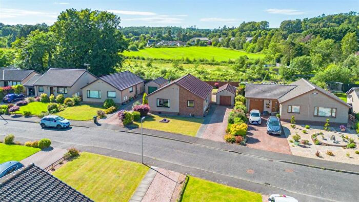 3 Bedroom House For Sale In Almond Grove, Huntingtowerfield, Perth, PH1