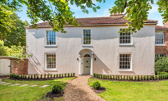 5 Bedroom Semi-Detached House For Sale In Funtington, Chichester, West Sussex, PO18