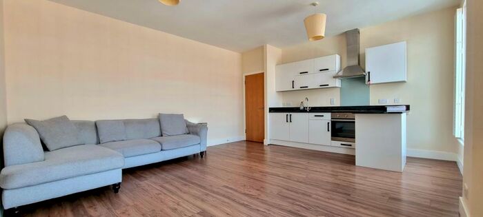 1 Bedroom Flat To Rent In Stonehills, Welwyn Garden City, AL8